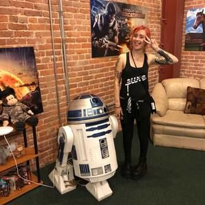 Meet your Posher, Deven